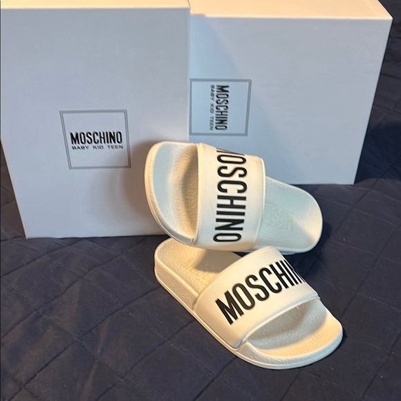 Moschino Other - Moschino White Slide Sandals